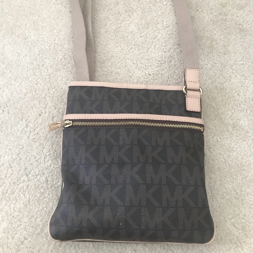 Michael Kors Crossbody